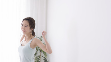 女性　ストレッチ