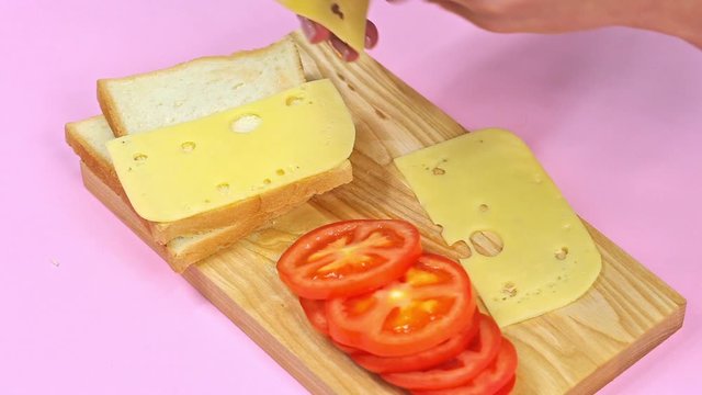 How to make sandwith tutorial, close up