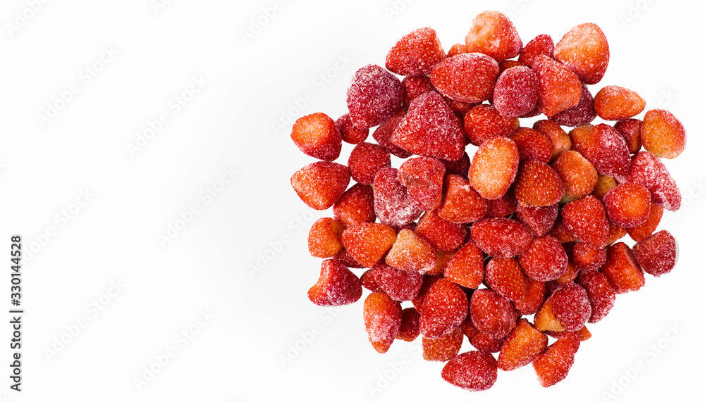 Wall mural Frozen strawberries on a white background