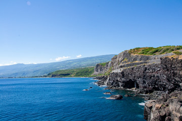 Fototapeta na wymiar Vue mer sur le Cap houssaye à l'île de La Réunion, Saint Paul