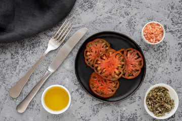 Fresh tomato carpaccio with olive oil