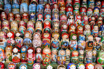 Fototapeta na wymiar Exhibition - Russian nesting dolls.