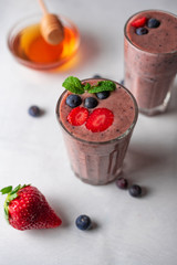 Sunshine Fruit Smoothie Berry