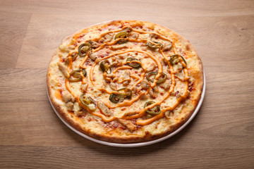 pizza with peper and cheese souse vegetables