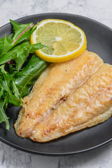 白身魚のムニエル