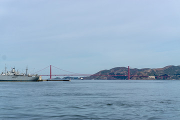 Fototapeta na wymiar Golden gate bridge, the symbol of san francisco california US