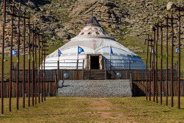 Nachbildung einer Jurte aus der Zeit Dschingis Khans in der Mongolei