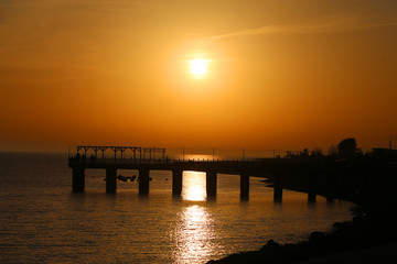 Photo beautiful sunset on the sea coast