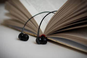 audio books are replacing paper