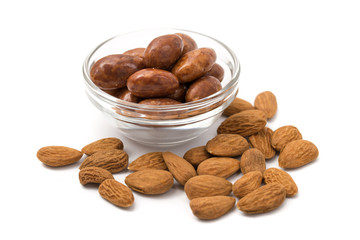 Mandeln in Schokolade