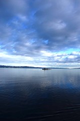 Navigation  de l’Express Côtier Hurtigruten  vers Trondheim (Norvège)