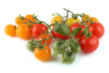 Red and yellow cherry tomatoes