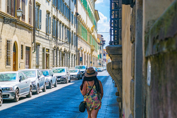 Waking alone in the streets of florence