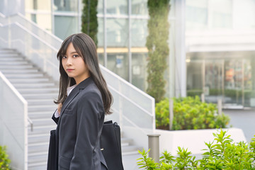 就活生　ビジネスウーマン 