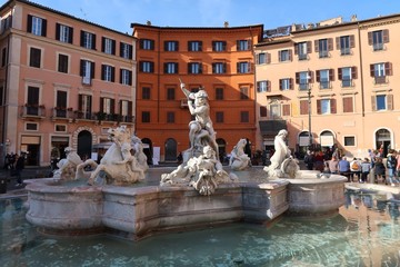Fototapeta na wymiar Rome, fontaine de Neptune sur la piazza Navona (Italie)