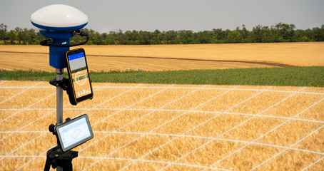 A device for measuring field area and positioning. Precision farming system