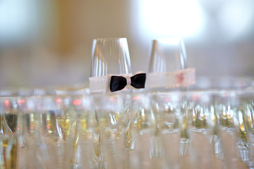 Kieliszki z szampanem