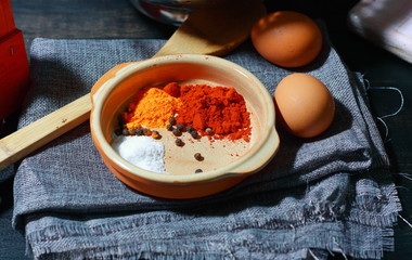 El guiso de garbanzos (olla gitana), con verduras, legumbres, especias, patatas y peras, dieta Mediterránea totalmente vegetariana