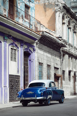Obraz na płótnie Canvas Classic old car in Havana
