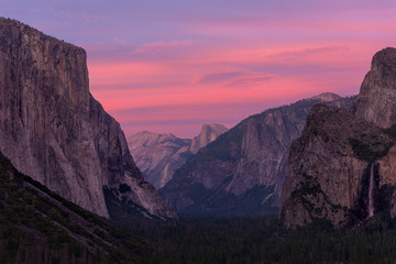 Yosemite National Park Classic Tunnel View, California