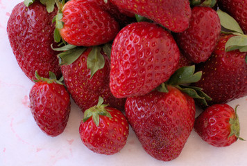 Strawberries, beautiful strawberries, with wonderful taste and sweetness, from the Greek field . organic .