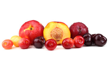 Different color cherries
