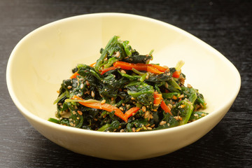 ほうれん草の胡麻和え