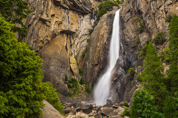 Fototapeta na wymiar View of the Yosemite Falls in Yosemite National Park, California, USA.