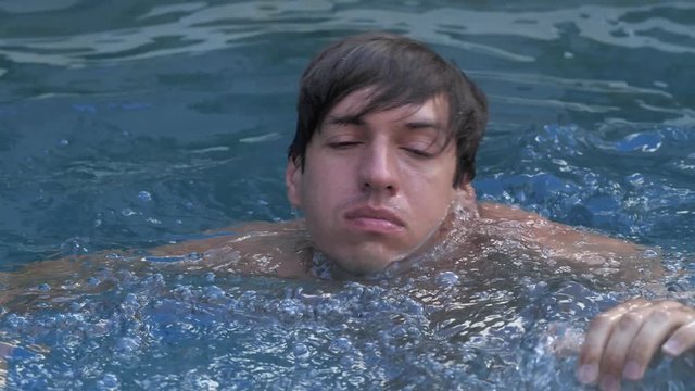 Man drowned in a swimming pool