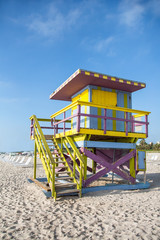 Fototapeta na wymiar Colorful Lifeguard Station Miami Beach