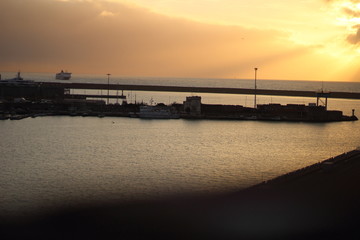 Fototapeta na wymiar Il mare al tramonto