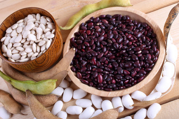 Kidney beans on table