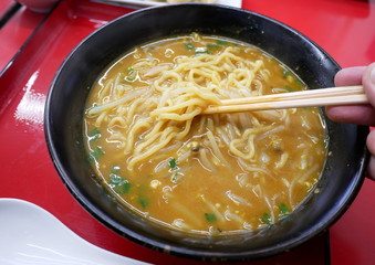 カレーラーメン