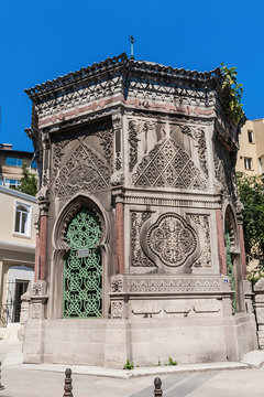 A mausoleum of Ke&ccedil;ecizade Fuat Paşa near the namesake mosque, Sultanahmet district, Istanbul