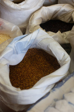 Granos variados en merca panama