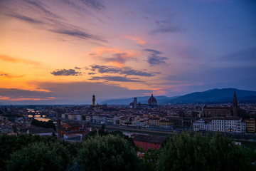 Fototapeta na wymiar Florenz am Abend, Toskana, Italien