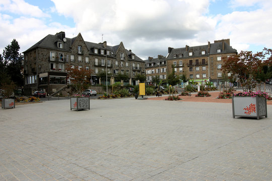 Flers - Place de l'&Eacute;glise Saint Germain