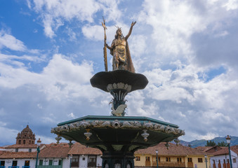 Fototapeta na wymiar centre ville fontaine cuzco