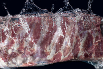 sous vide pork ribs in the water