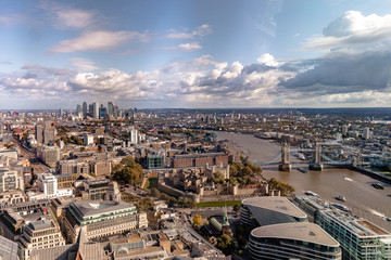 Obraz premium View over the Thames and city of London from the Sky Garden, United Kingdom