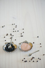 Pink and Black Salt, Gourmet