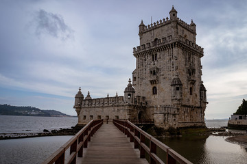 Fototapeta premium Tower on the water