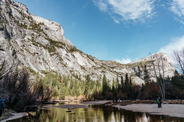 Mountain Valley View Narrow