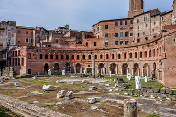 Rome, the eternal city - Saint Peters Basilika, Via Appia Antica, Pantheon, Forum Romanum, Colosseo, Ancient romans, Vatican - 330676509