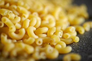Dried macaroni pasta