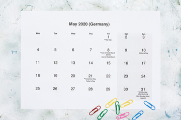 Mai Monatskalender 2020. Translation: Monthly May 2020 calendar