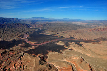 Fototapeta na wymiar Colorado River in Nevada und Arizona United States of America