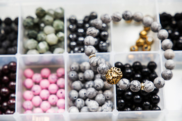  Photos of men's and women's bracelets made of natural stone