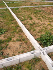 Fototapeta premium 早春の郊外の宅地分譲地風景