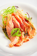 Tataki salmon closeup view